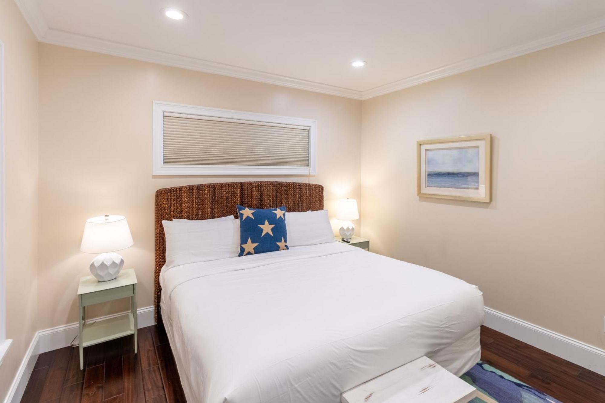 The Newport Lofts - 546 Thames Street Apartment Екстериор снимка